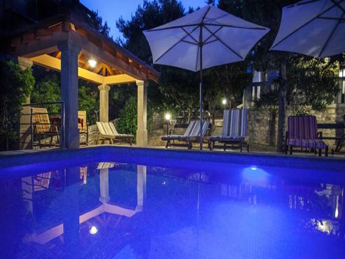 Villa Nova Вела Лука Екстериор снимка