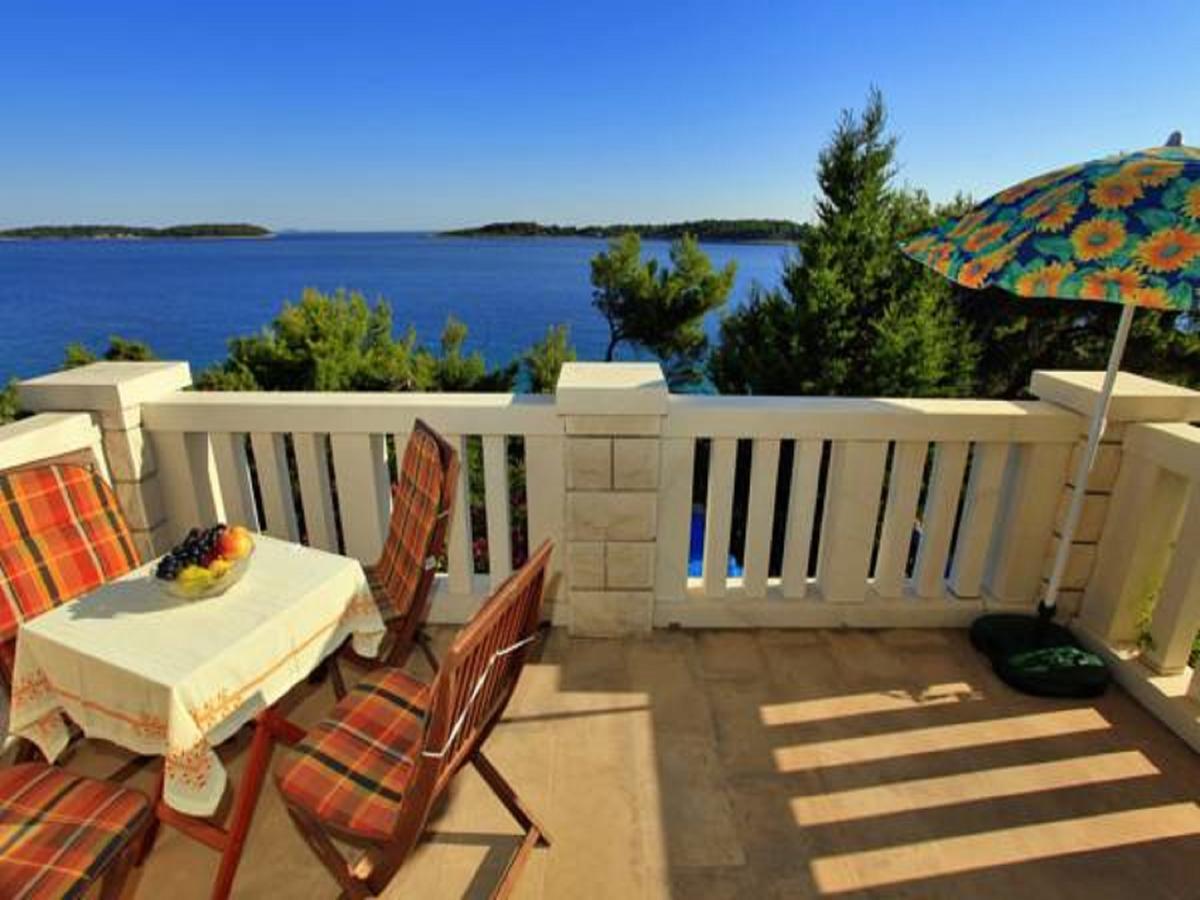 Villa Nova Вела Лука Екстериор снимка